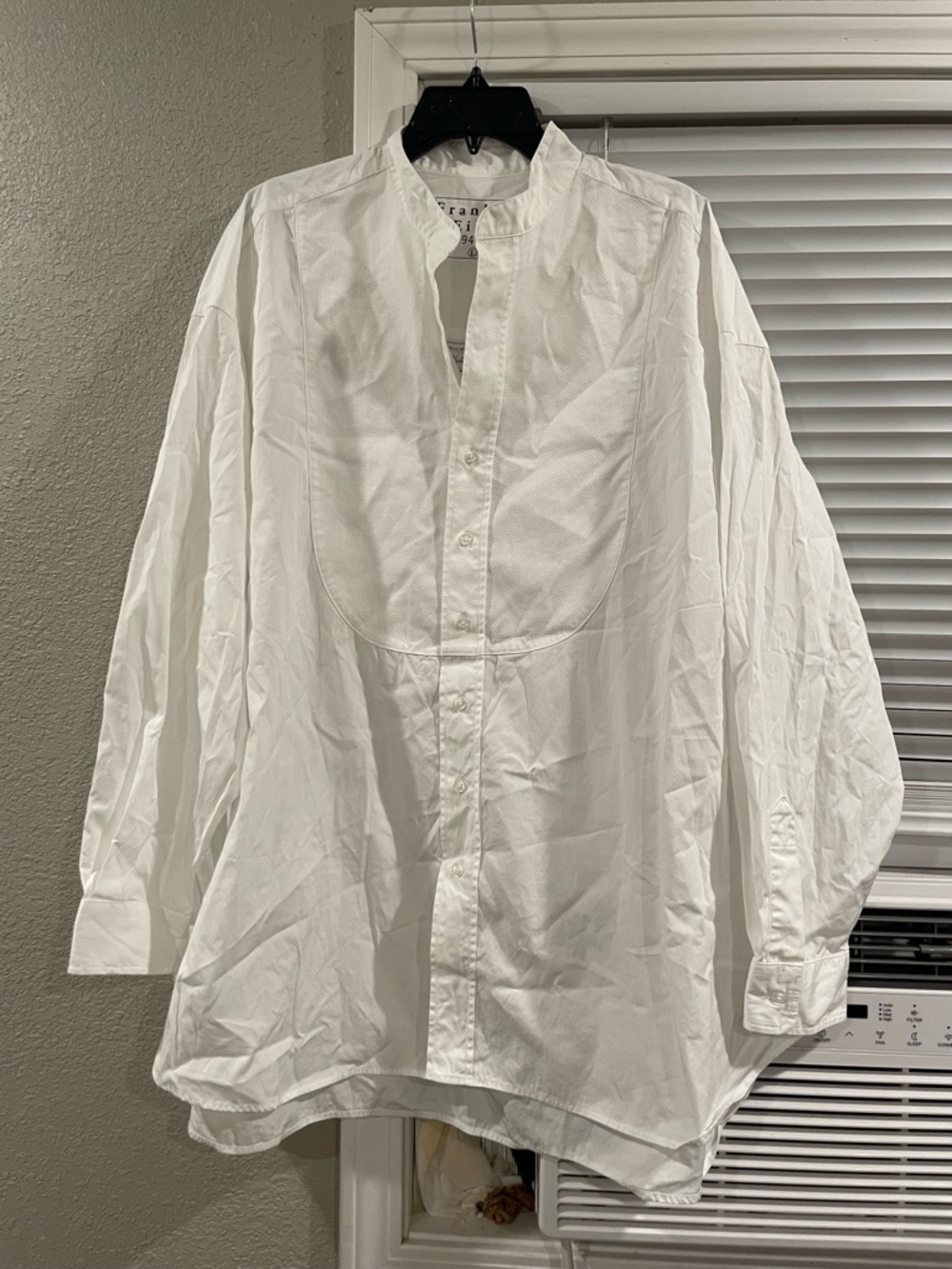 FRANK & EILEEN Victoria Size Large  White Button-Up Long Sleeve Oversized Top